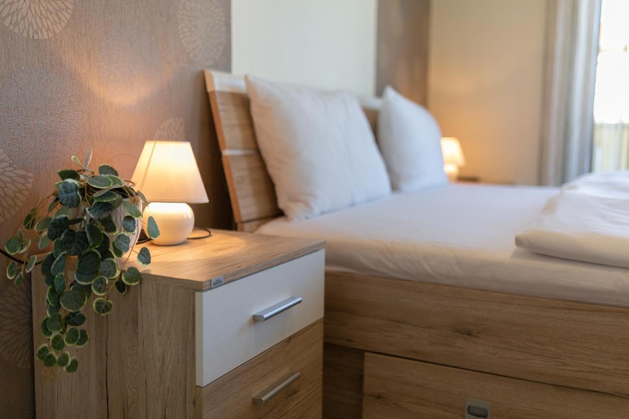 Casa Luxury Wellness Apartman By Bltn Siofok Bagian luar foto