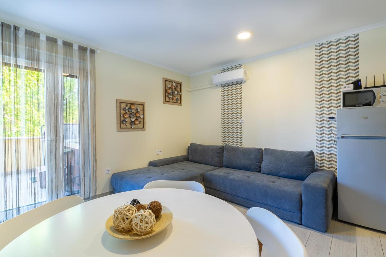 Casa Luxury Wellness Apartman By Bltn Siofok Bagian luar foto