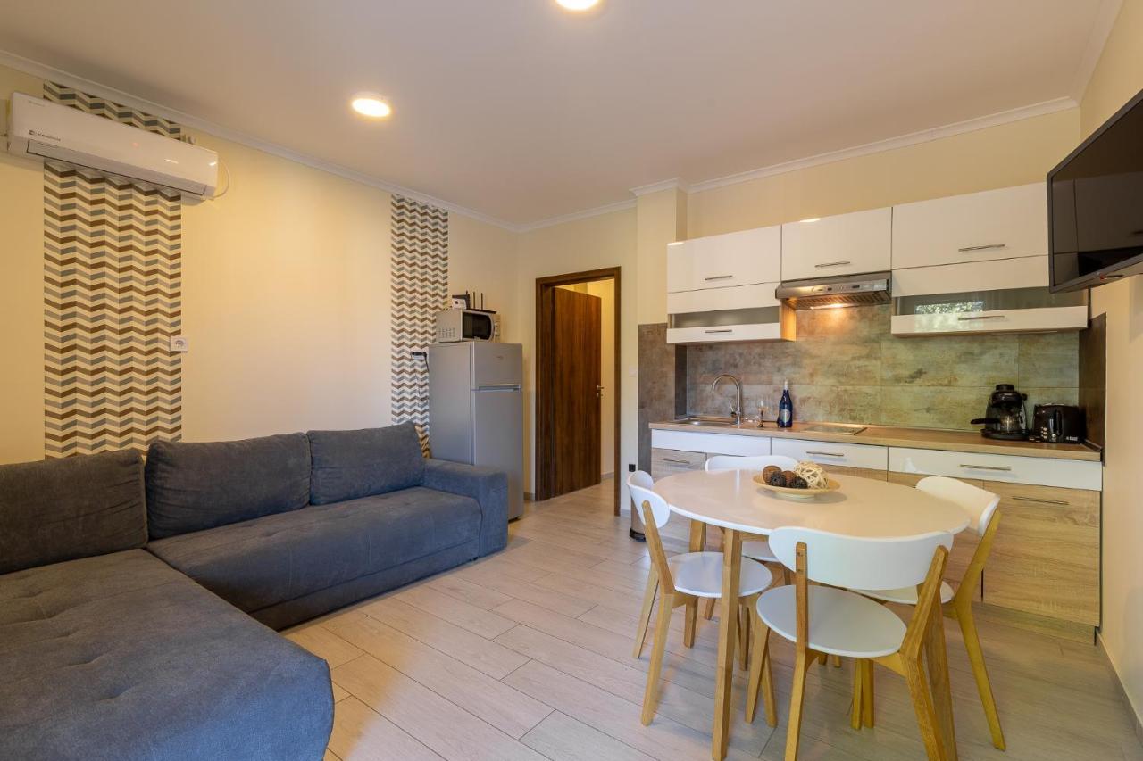 Casa Luxury Wellness Apartman By Bltn Siofok Bagian luar foto