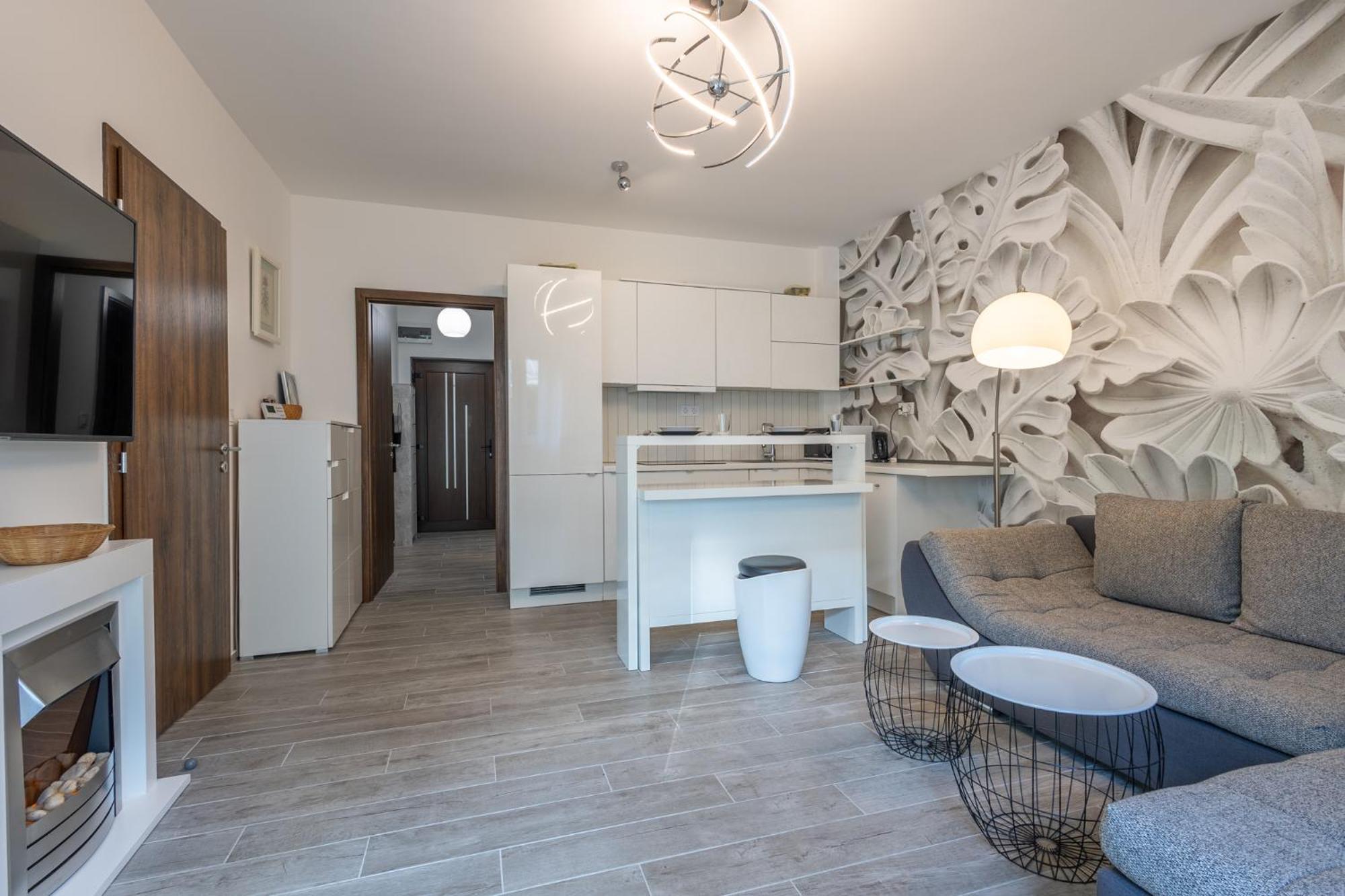 Casa Luxury Wellness Apartman By Bltn Siofok Bagian luar foto