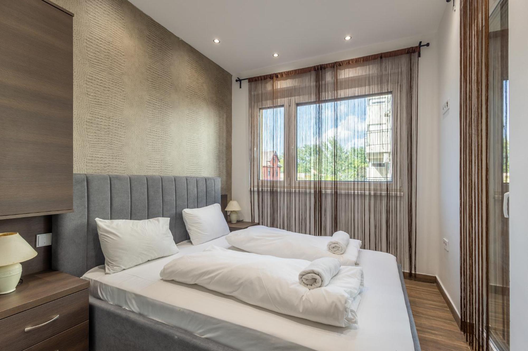 Casa Luxury Wellness Apartman By Bltn Siofok Bagian luar foto