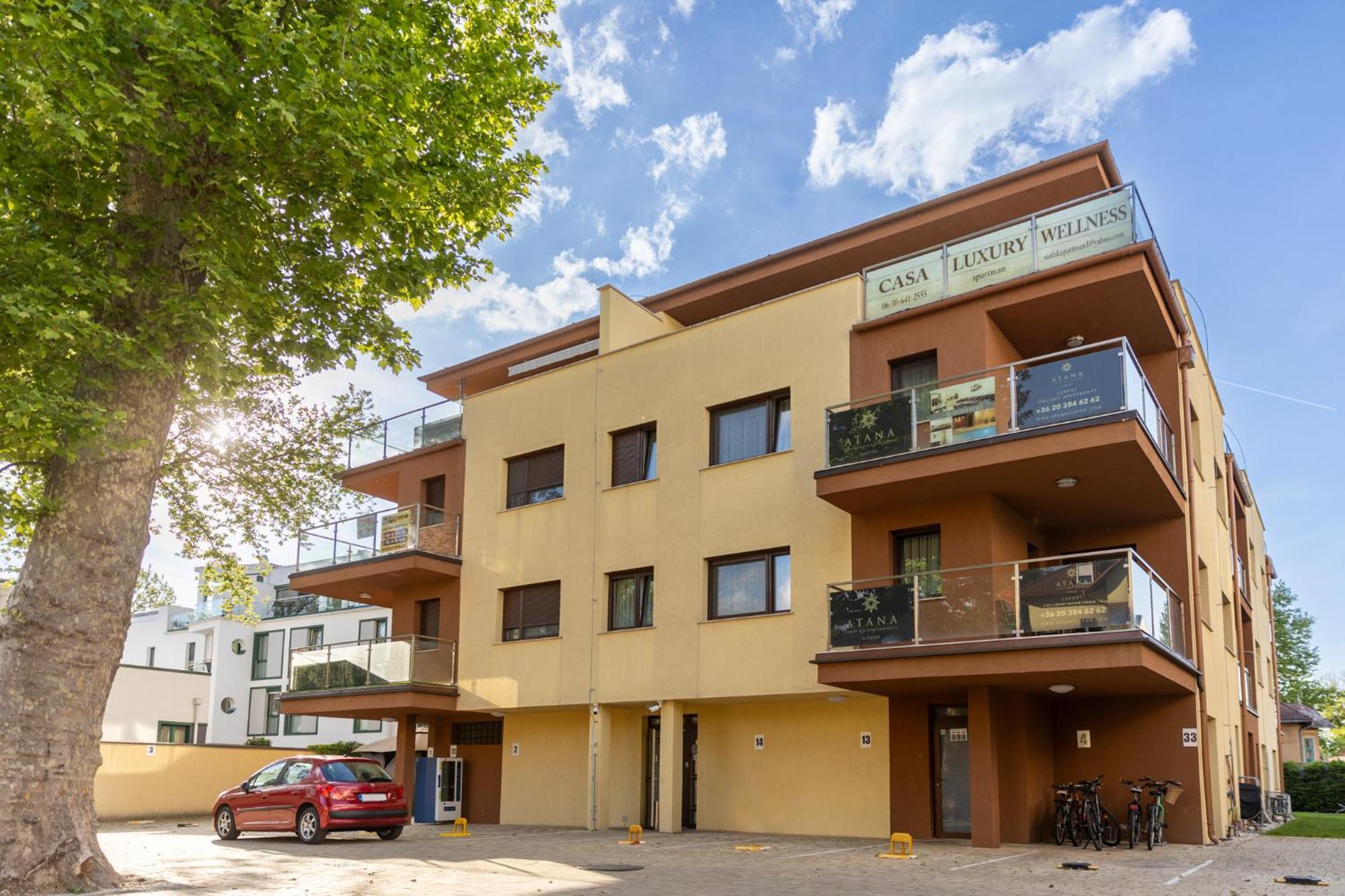 Casa Luxury Wellness Apartman By Bltn Siofok Bagian luar foto